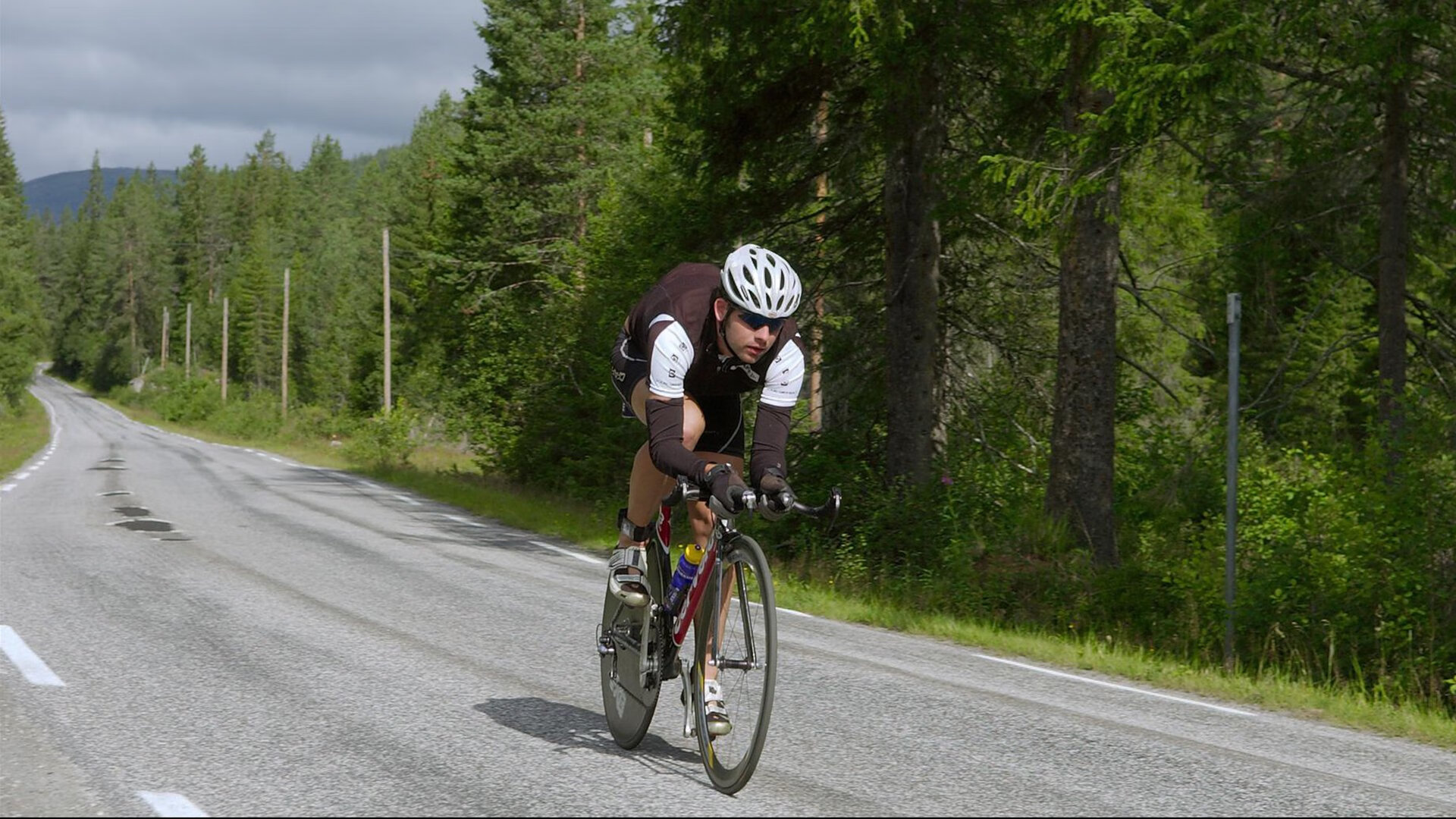 体育产业创新动力